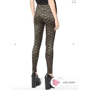 Brand NEW WITH TAGS $695 2022 Versace La Greca Leggings 46 (LARGE / XL)